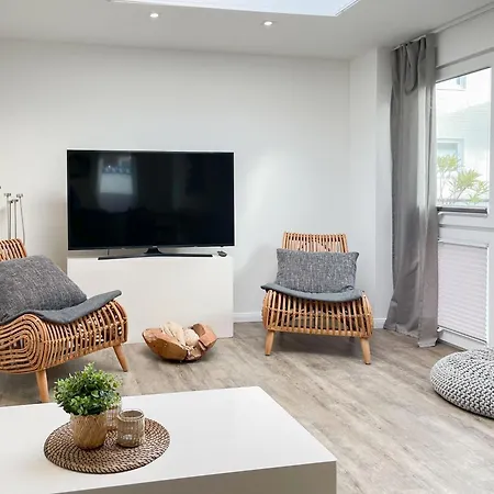 Apartment Waterkant #5 *